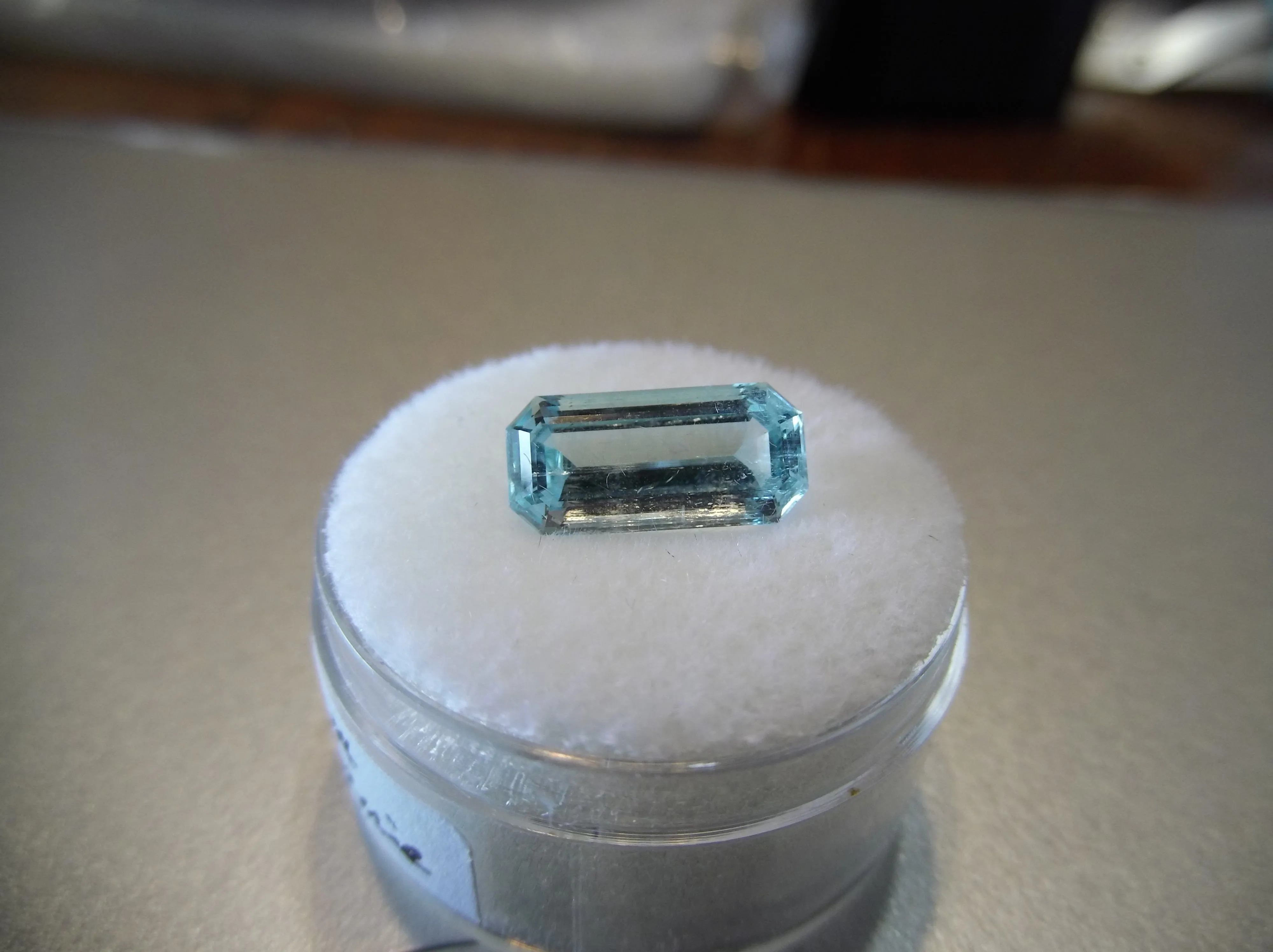 3.0ct BEAUTIFUL LIGHT BLUE AQUAMARINE