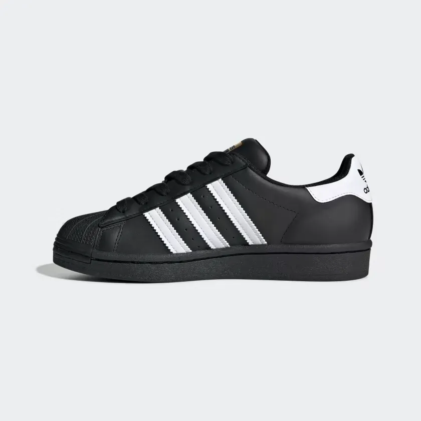 Adidas Kid's Superstar Shoes - Core Black / Cloud White