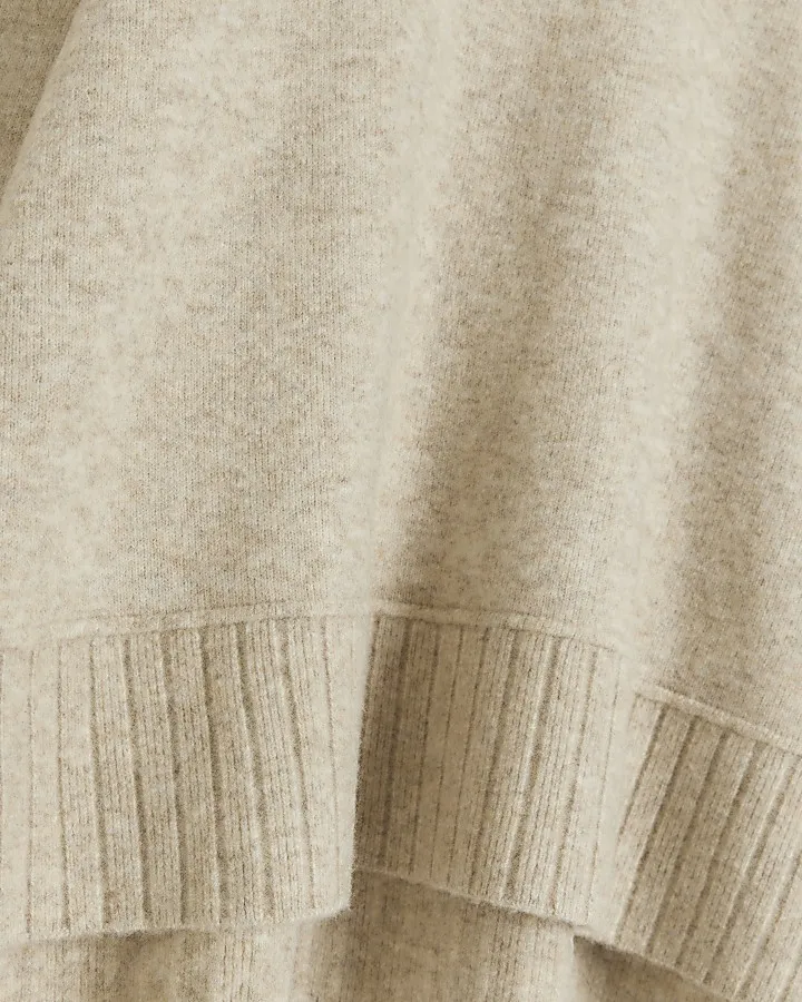 Beige knit crop jumper