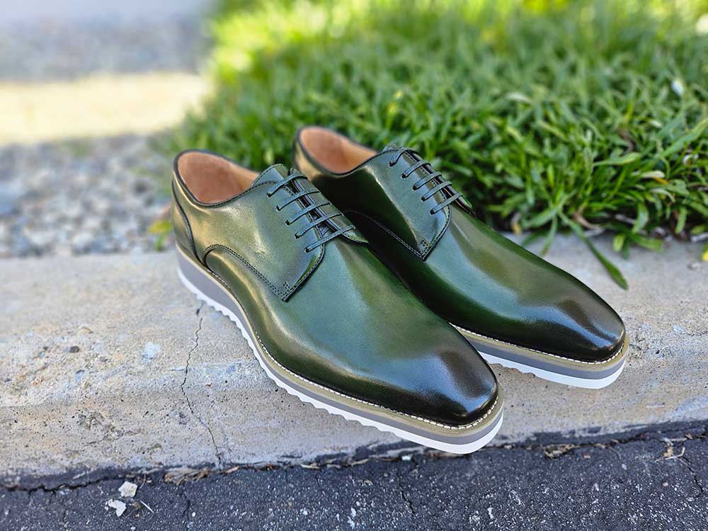 Burnished Lace-up Leather Derby