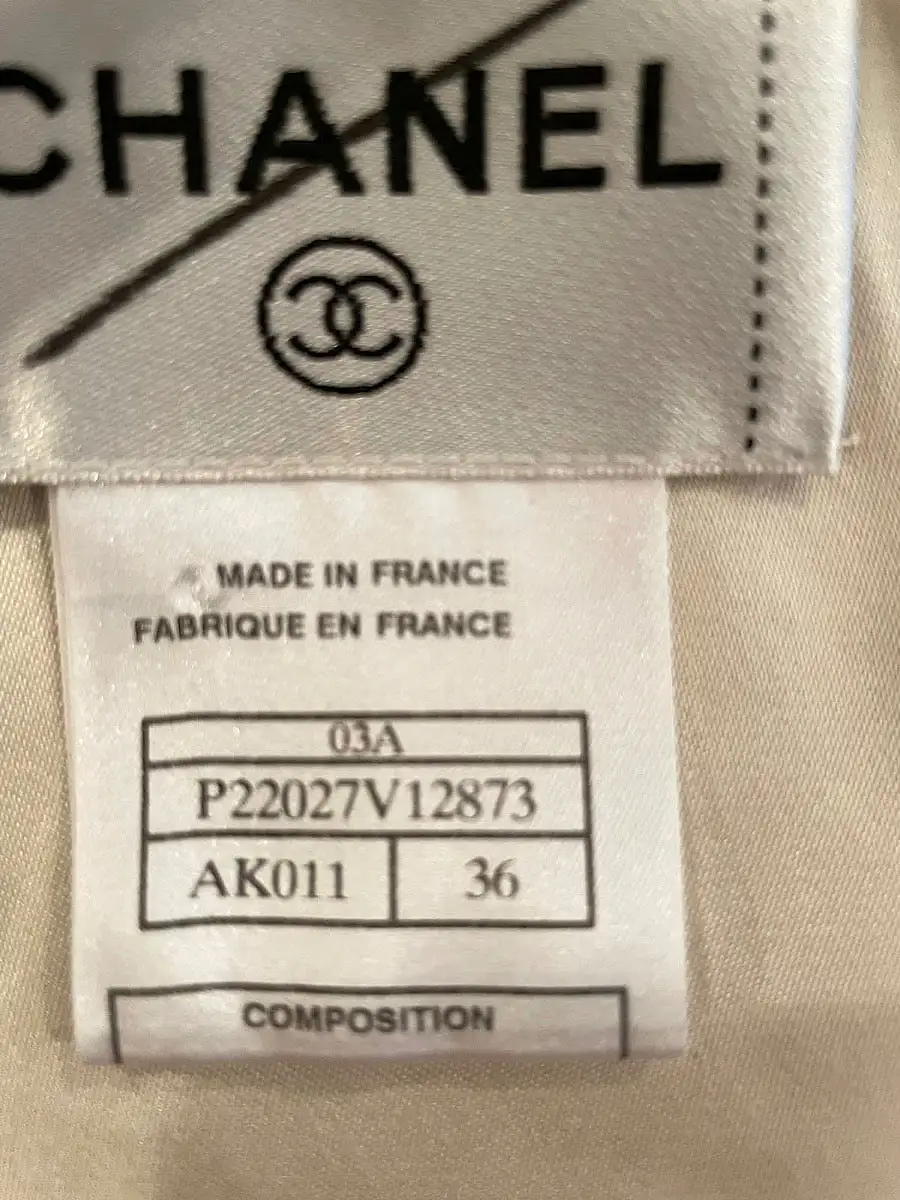 Chanel 03A Snap Collection 2003 Fall Off White/Ivory Blouse Top FR 36 US 2/4