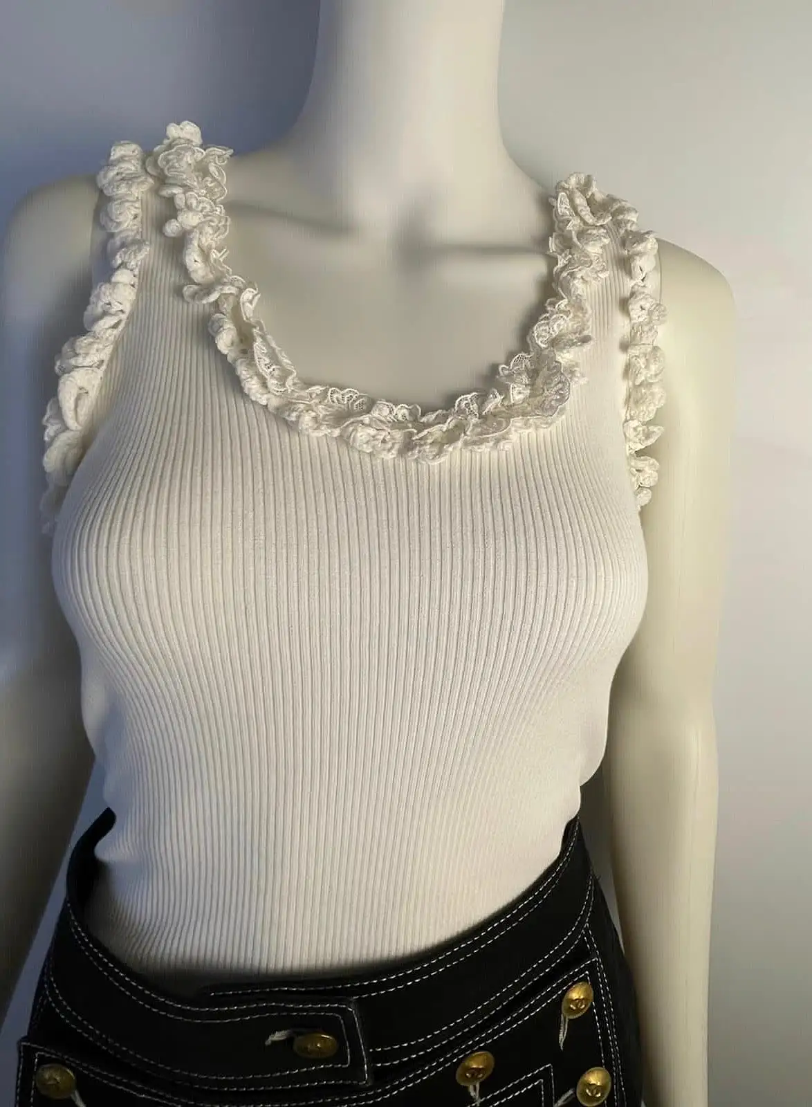 Chanel 05C 2005 Cruise Ivory White Cotton Ribbed Camisole Blouse Top FR 40 US 4/6