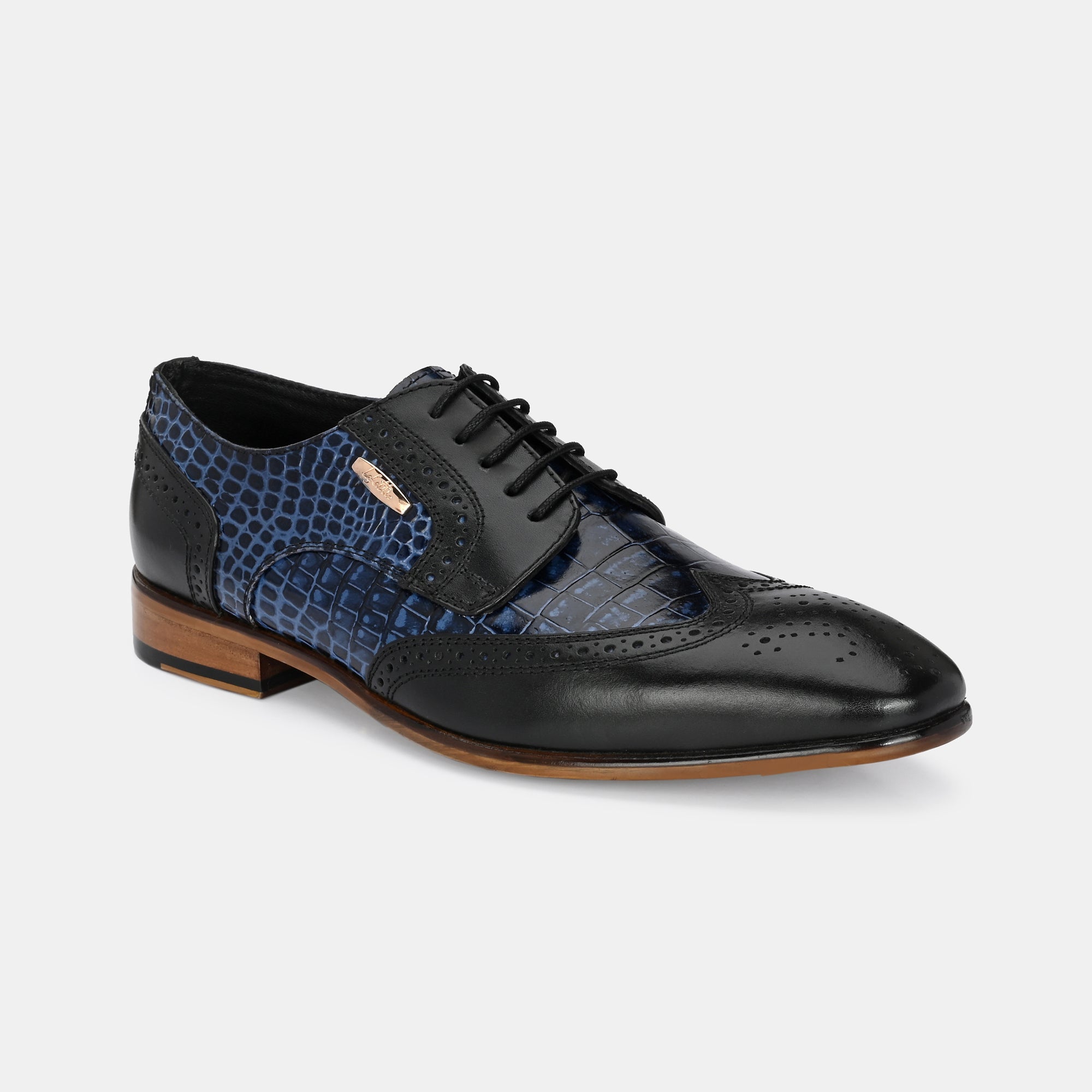 Colour-Blocked Lace-Up Brogues by Lafattio