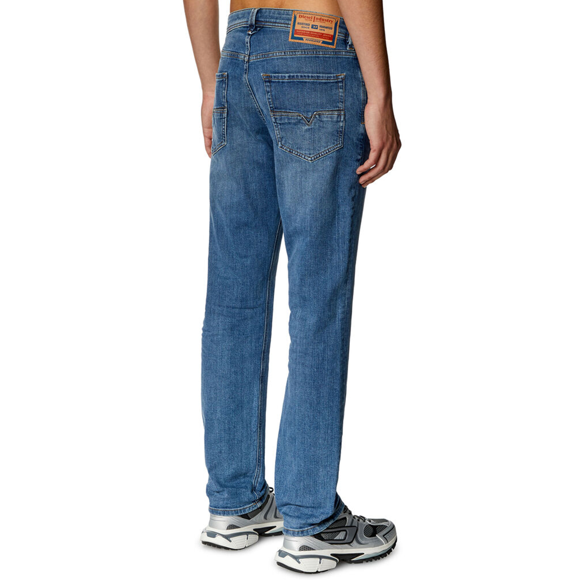 Diesel Larkee 0KIAL Straight Fit Jean - Light Blue