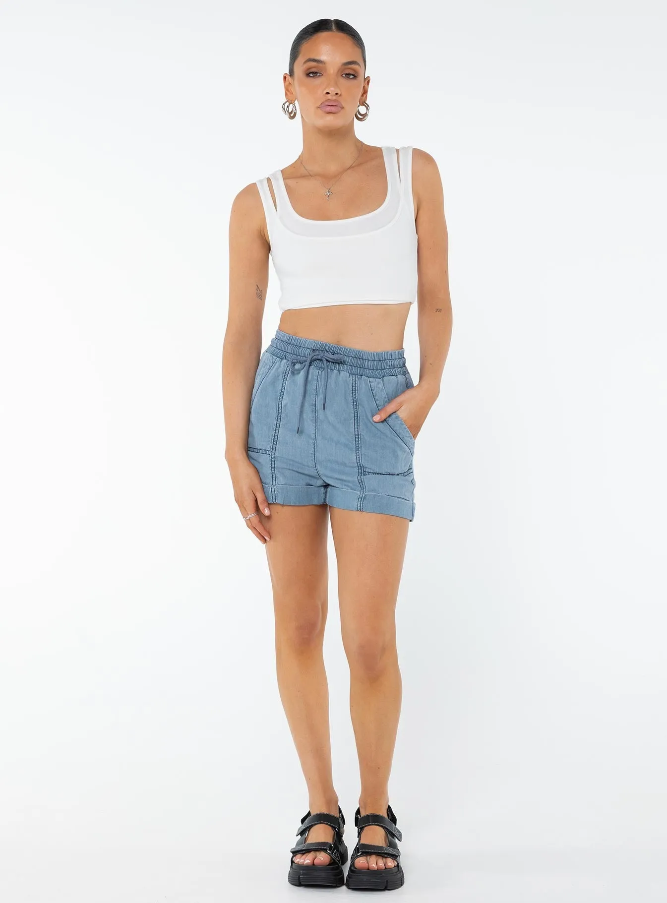 Milady Shorts Light Blue