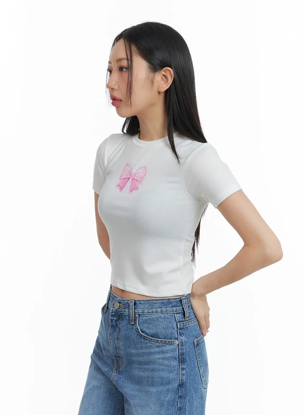 Ribbon Graphic Crop Tee CM420