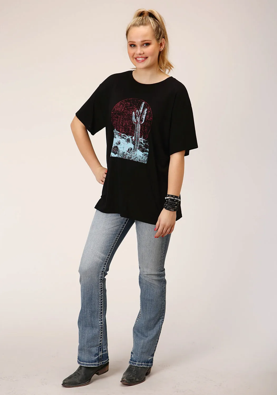 Roper Womens Cactus Moon Black Poly/Rayon S/S T-Shirt