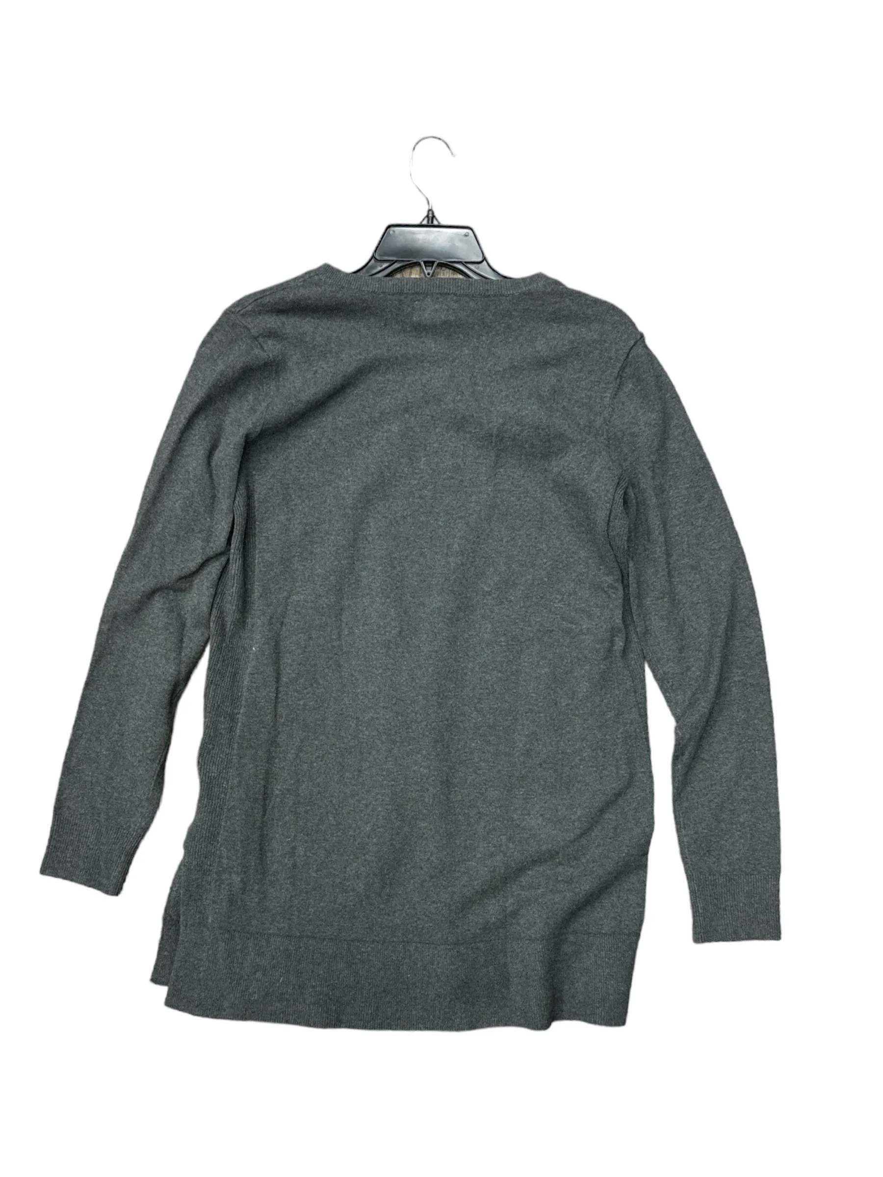 Sweater By Clothes Mentor In Grey, Size: S